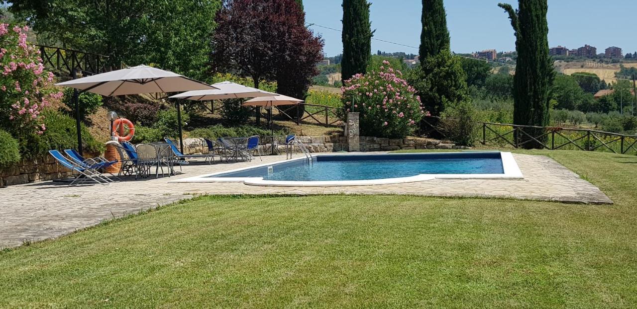 Case In Campagna Con Piscina A Тоді Екстер'єр фото